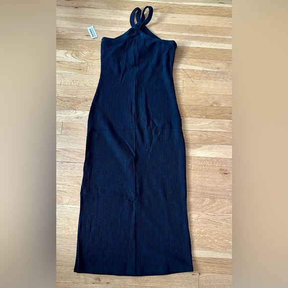 🖤 Timeless Elegance | Old Navy Black Ribbed Halter‎ Midi Dress (M) ✨ - Picture 3 of 7